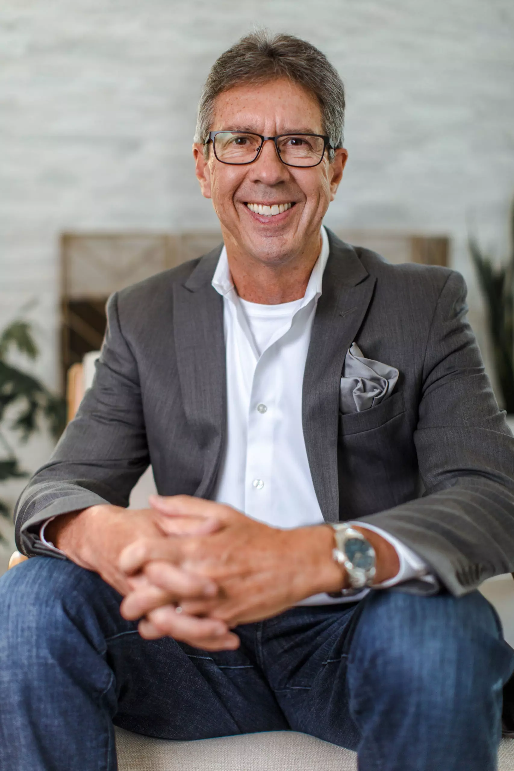 Dr. David Phelps